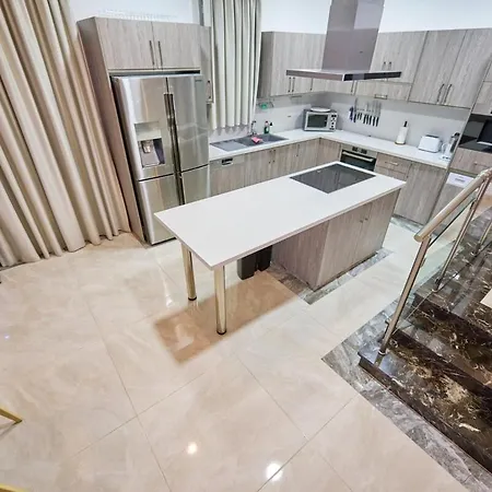 Appartamento Olymp Luxury D - A Seaside Haven Of Elegance