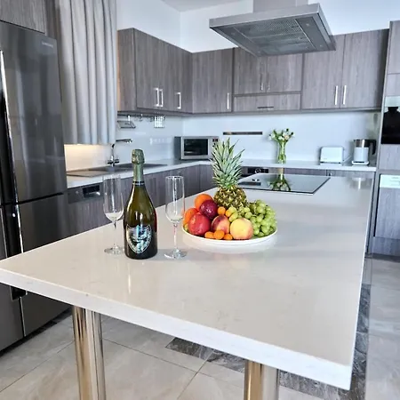 Olymp Luxury D - A Seaside Haven Of Elegance Apartment Kissonerga
