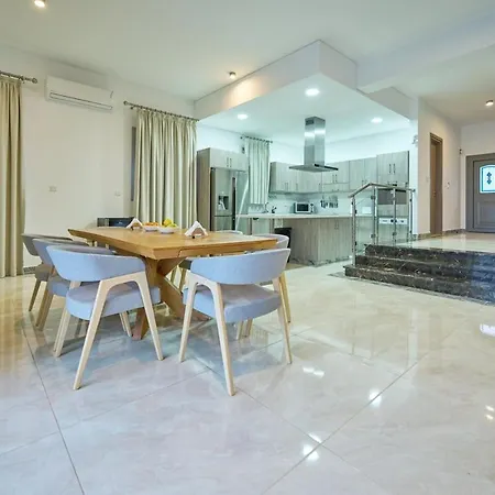 Olymp Luxury D - A Seaside Haven Of Elegance *