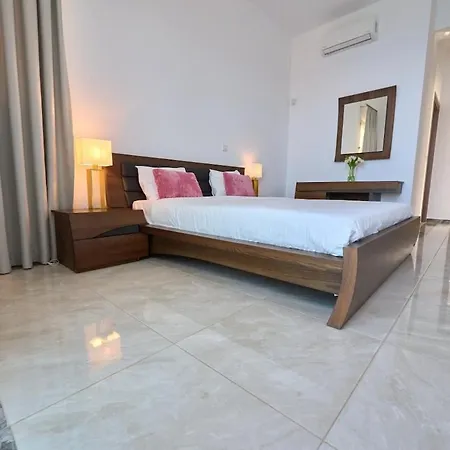 Olymp Luxury D - A Seaside Haven Of Elegance Apartment Kissonerga